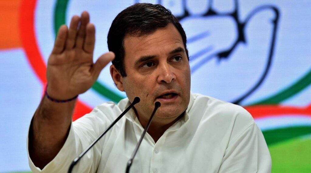 काँग्रेस पुढाऱ्यांचे संभाषण कोणी चोरुन ऐकले तर बरेच गौप्यस्फोट होतील- शिवसेना काँग्रेस पुढाऱ्यांचे संभाषण कोणी चोरुन ऐकले तर बरेच गौप्यस्फोट होतील- शिवसेना
