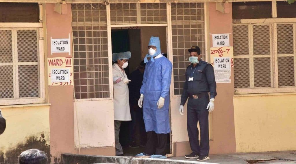Quarantine Centres: क्वारंटाईन सेंटरमध्ये अश्लील नृत्यानंतर आता गांजा पार्टी; व्हिडिओ व्हायरल, पोलिसांकडून तपास सुरु Quarantine Centres: क्वारंटाईन सेंटरमध्ये अश्लील नृत्यानंतर आता गांजा पार्टी; व्हिडिओ व्हायरल, पोलिसांकडून तपास सुरु