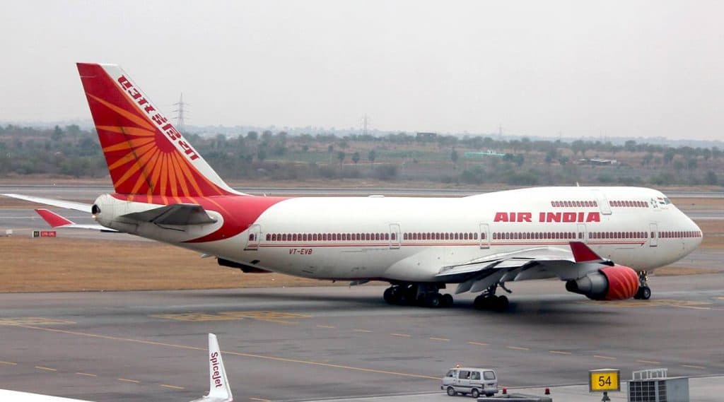 Air India च्या तिकीट बुकींगला सुरुवात; IndiGo, विस्तारा या खाजगी कंपन्याही लवकरच सुरु करणार तिकीट बुकींग सुविधा Air India च्या तिकीट बुकींगला सुरुवात; IndiGo, विस्तारा या खाजगी कंपन्याही लवकरच सुरु करणार तिकीट बुकींग सुविधा