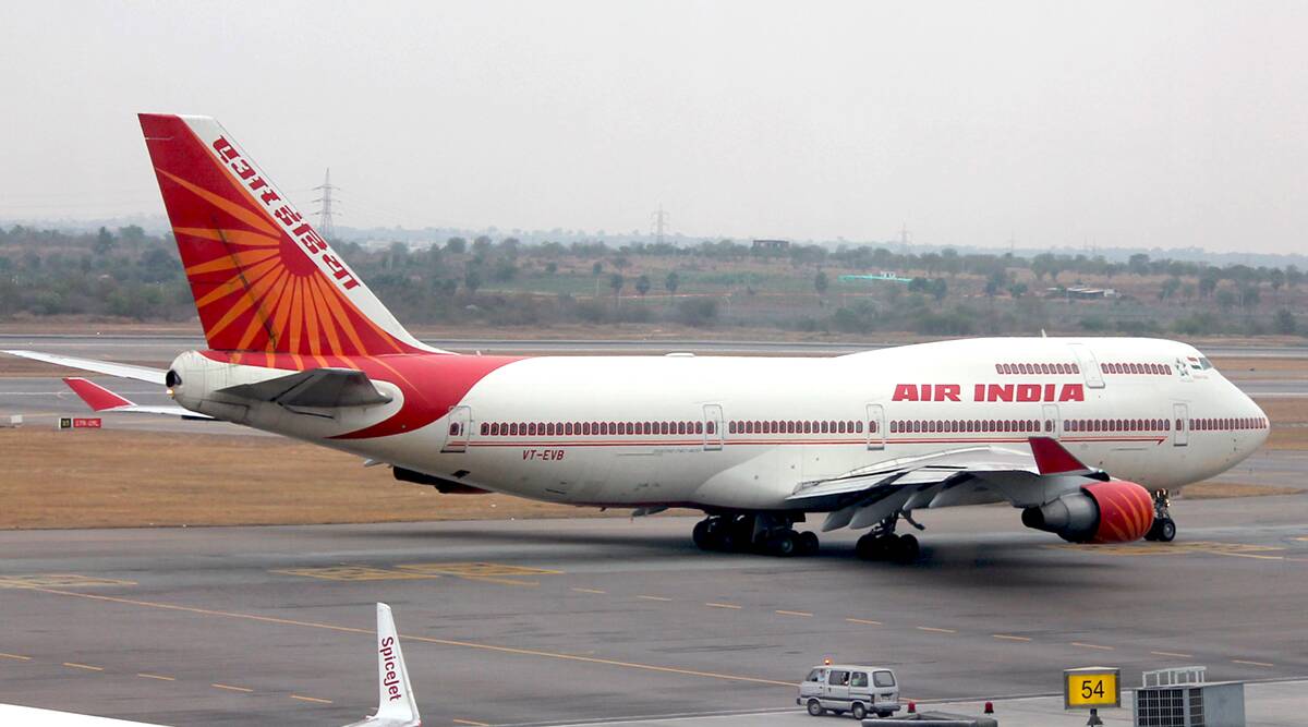 Bomb Threat in Air India Flight: दिल्लीहून विशाखापट्टणमला जाणाऱ्या एअर इंडियाच्या फ्लाइटमध्ये बॉम्बची असल्याची धमकी, तपासात अफवा असलयाचे उघड