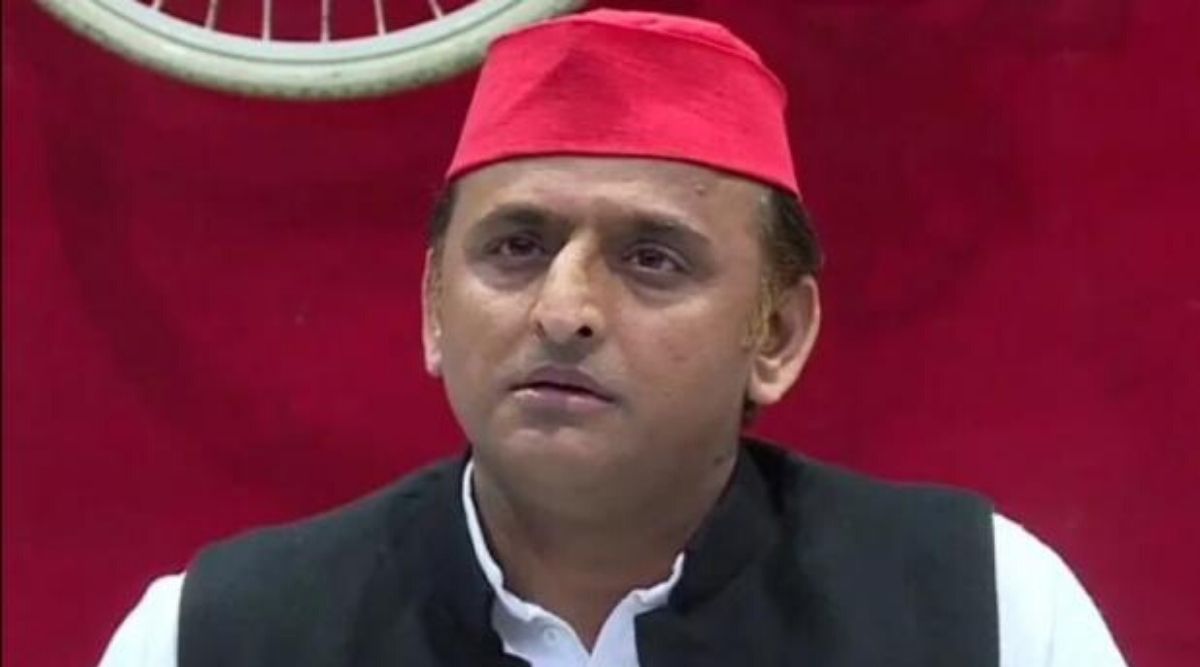 Akhilesh Yadav on Mahakumbh 2025 Stampede: 'महाकुंभचे व्यवस्थापन ताबडतोब सैन्याकडे सोपवावे'; चेंगराचेंगरीच्या घटनेवर योगी आदित्यनाथ सरकारला घेरण्याचा अखिलेश यादव यांचा प्रयत्न