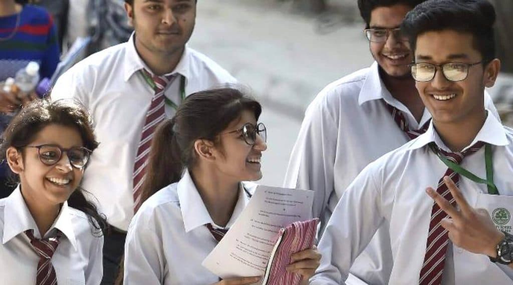 CBSE Board Exams 2020: सीबीएसई ने रद्द केल्या 1-15 जुलै दरम्यान होणार्या 10वी, 12 वीच्या परीक्षा; सॉलिसिटर जनरल तुषार मेहता ने SCला दिली माहिती CBSE Board Exams 2020: सीबीएसई ने रद्द केल्या 1-15 जुलै दरम्यान होणार्या 10वी, 12 वीच्या परीक्षा; सॉलिसिटर जनरल तुषार मेहता ने SCला दिली माहिती