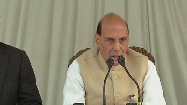 Rajnath Singh Statement: महामारीच्या काळात पंतप्रधानांनी अर्थव्यवस्थेला तळ गाठण्यापासून वाचवले, केंद्रीय संरक्षण मंत्री राजनाथ सिंह यांचे वक्तव्य