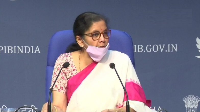 GST Council Meeting: कपड्यांवरील GSTचा दर 5 टक्क्यावर कायम, निर्मला सीतारामन यांची माहिती