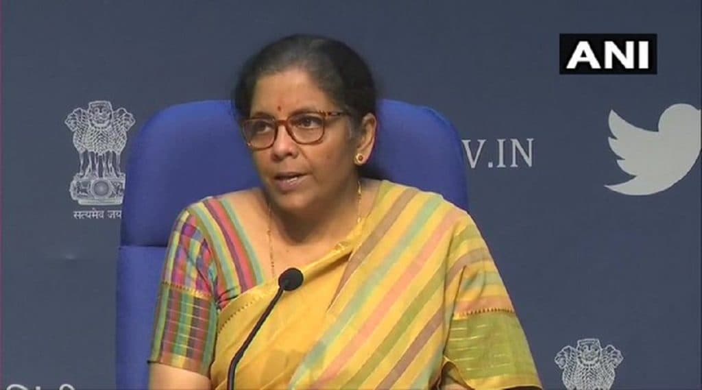 विमान व्यवसाय क्षेत्रातून प्रतिवर्षी 1000 कोटींचा नफा मिळवण्यासाठी होणार 'हे' बदल- केंद्रीय अर्थमंत्री निर्मला सीतारामण विमान व्यवसाय क्षेत्रातून प्रतिवर्षी 1000 कोटींचा नफा मिळवण्यासाठी होणार 'हे' बदल- केंद्रीय अर्थमंत्री निर्मला सीतारामण