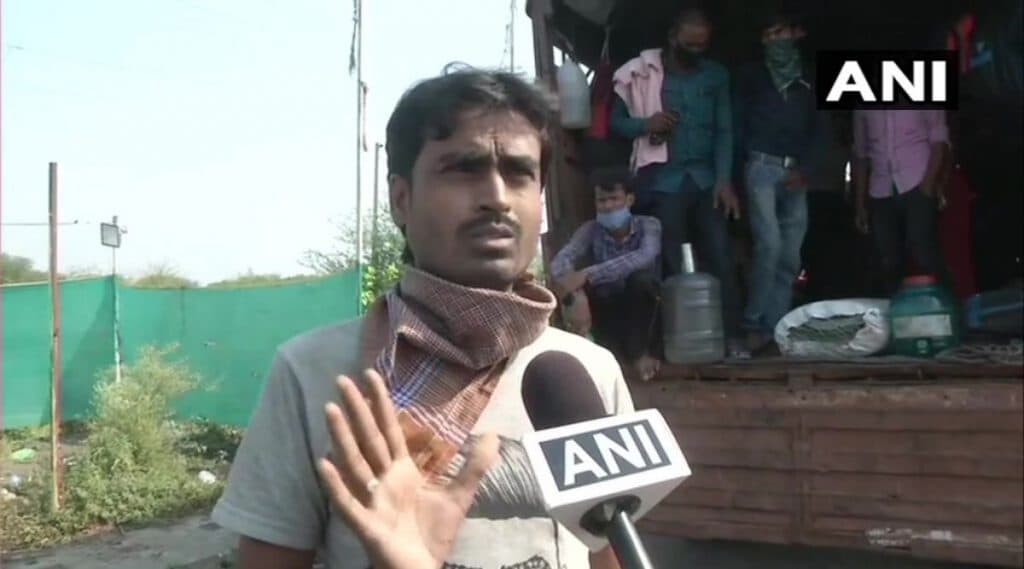 नागपूर: स्थलांतरित कामगारांचा ट्रकच्या माध्यमातून आपल्या घरी जाण्यासाठी जीवघेणा प्रवास नागपूर: स्थलांतरित कामगारांचा ट्रकच्या माध्यमातून आपल्या घरी जाण्यासाठी जीवघेणा प्रवास