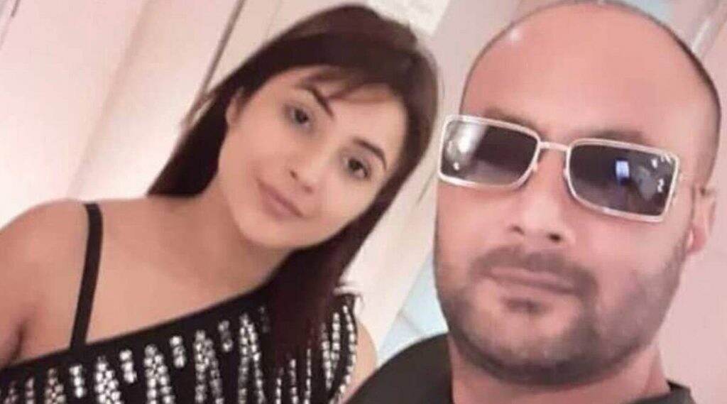 बिग बॉस फेम शहनाज गिलच्या वडिलांवर बलात्काराचा गुन्हा दाखल; बंदुकीचा धाक दाखवून अत्याचार केल्याचा महिलेचा आरोप बिग बॉस फेम शहनाज गिलच्या वडिलांवर बलात्काराचा गुन्हा दाखल; बंदुकीचा धाक दाखवून अत्याचार केल्याचा महिलेचा आरोप