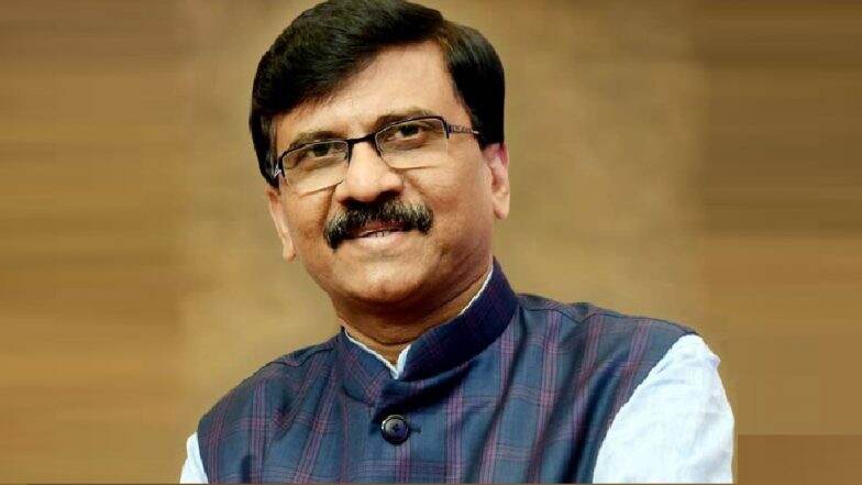 मुख्यमंत्री उद्धव ठाकरे यांच्या नेतृत्वाखालील महाविकासआघाडी सरकार स्थिर, अस्थिरतेबाबत बातम्यांचा धुरळा म्हणजे निव्वळ पोटदुखी - संजय राऊत