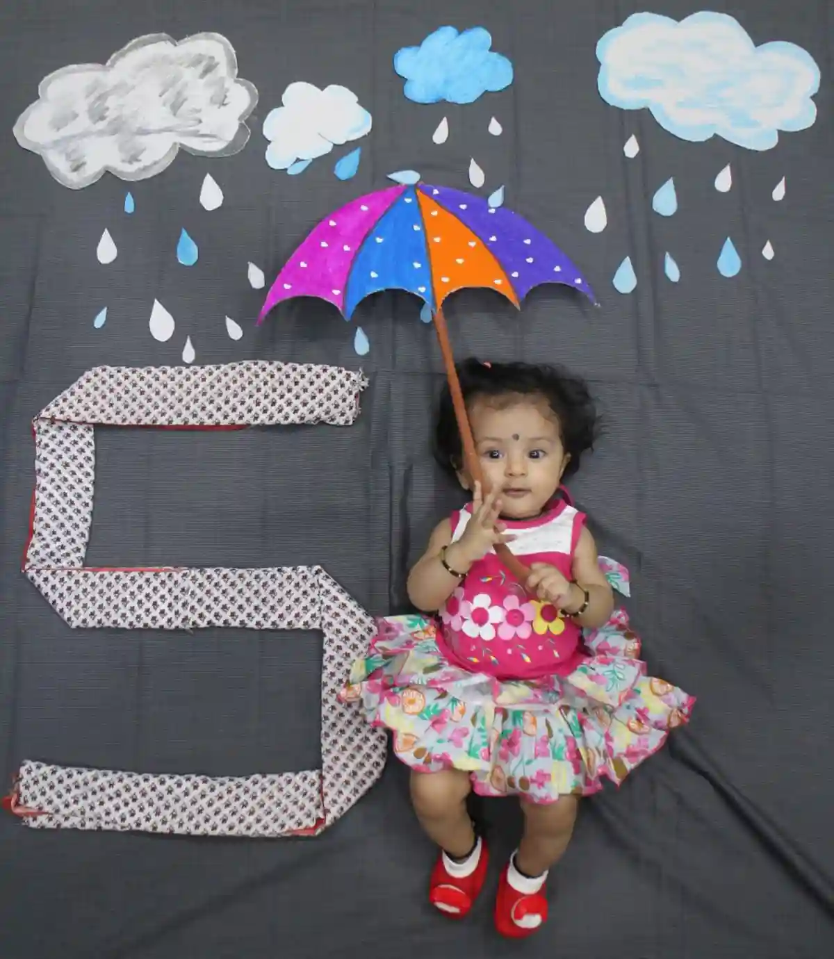 Babies Photoshoot Ideas At Home 