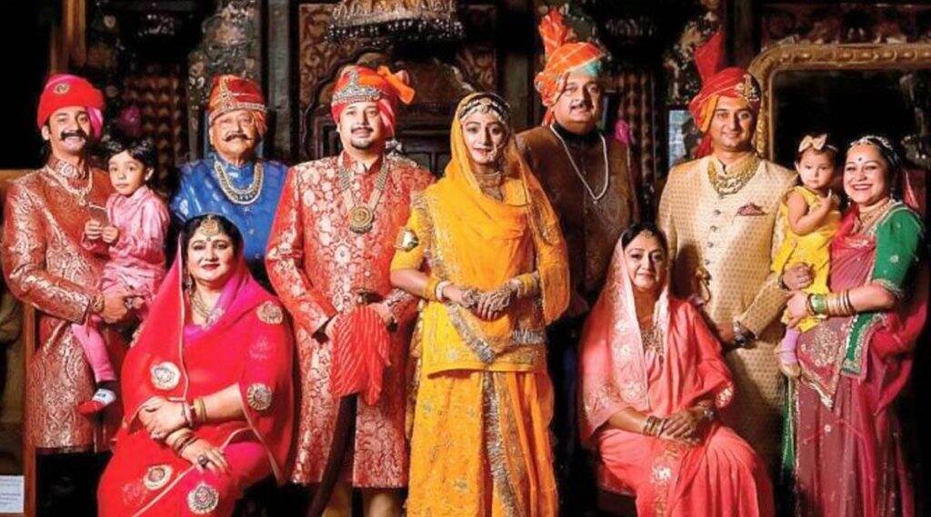 अभिनेत्री मोहिना कुमारीसह, पती, सासू-सासरे अशा घरातील 7 जणांना कोरोना विषाणूची लागण अभिनेत्री मोहिना कुमारीसह, पती, सासू-सासरे अशा घरातील 7 जणांना कोरोना विषाणूची लागण