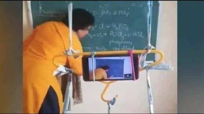 Make in India: देसी जुगाड सोशल मीडियावर VIDEO VIRAL; पुणे येथे आत्मनिर्भर शिक्षिकेचा Online Class