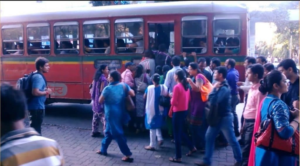 Ladies Special Bus: महिलांकरीता विशेष बस सेवा उपलब्ध करावी, मंंत्री यशोमती ठाकूर यांची मुख्यमंंत्री उद्धव ठाकरे यांंच्याकडे मागणी Ladies Special Bus: महिलांकरीता विशेष बस सेवा उपलब्ध करावी, मंंत्री यशोमती ठाकूर यांची मुख्यमंंत्री उद्धव ठाकरे यांंच्याकडे मागणी