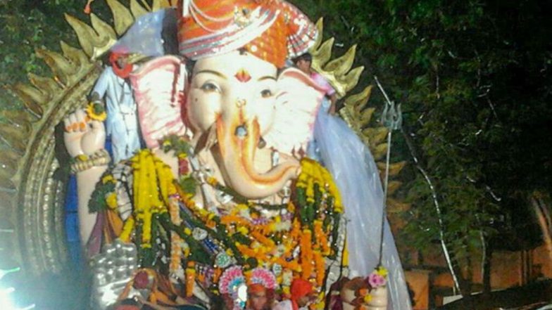 Ganesh Chaturthi 2020: ‘गिरगावचा राजा’ गणेशमंडळाचा कोरोनाच्या पार्श्वभूमीवर 21 फुटाची गणेश मुर्ती न बसवण्याचा निर्णय, भक्त करू शकणार ऑनलाईन दर्शन