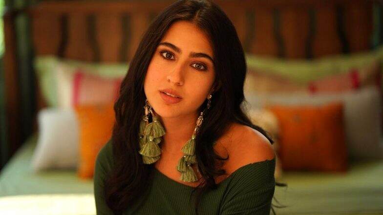 Sara Ali Khan in Bikini: अभिनेत्री सारा अली खानने शेअर केला बिकिनीमधील बोल्ड फोटो; पहा तिचा हॉट आणि सिझलिंग लूक (See Photo)