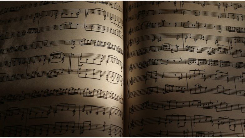 World Music Day 2020: सांज ये गोकुळी ते सावर रे पर्यंत मराठी सिनेसृष्टीतील अजरामर गाणी पाहा एका क्लिक वर (Videos Inside)