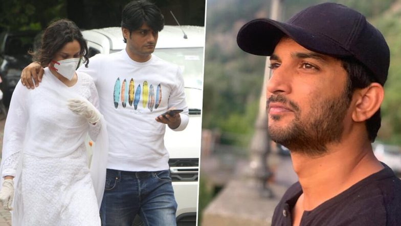 Sushant Singh Rajput Demise: सुशांत सिंह राजपूत च्या आत्महत्येनंतर Ex- Girlfriend अंकिता लोखंडे हिने घेतली त्याच्या परिवाराची भेट (See Photos)