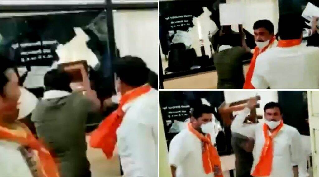 मनसेचा खळळ खट्याक! लातूरच्या कृषी सहसंचालक कार्यालयाची केली तोडफोड; Watch Video मनसेचा खळळ खट्याक! लातूरच्या कृषी सहसंचालक कार्यालयाची केली तोडफोड; Watch Video