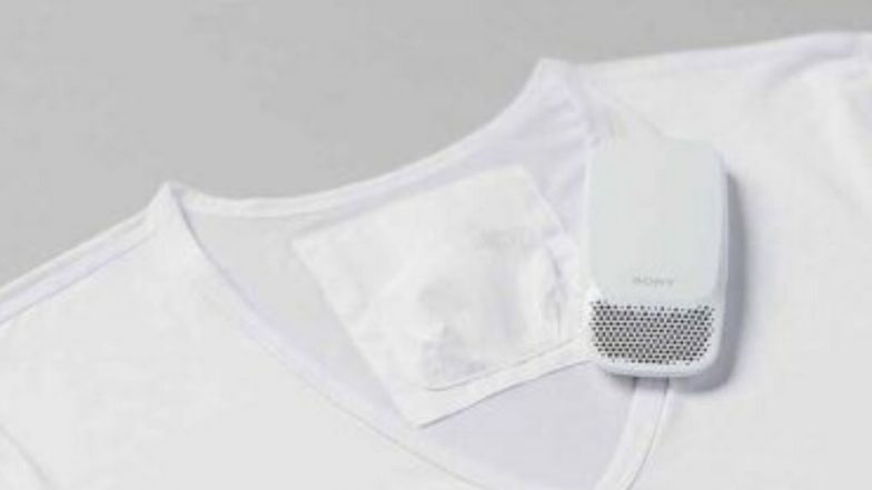 Reon Pocket Wearable Air Conditioner : सोनी कंपनीने विक्रीसाठी खुला केला वेअरेबल एसी; जाणून घ्या त्याची खास वैशिष्ट्य!
