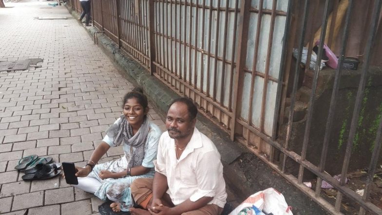 मुंबई: फूटपाथवर राहणार्‍या असमा शेख या विद्यार्थीनीने महाराष्ट्र बोर्ड 10वी परीक्षेत मिळवले 40% गुण; युवा सेनेकडून पुढील शिक्षणासाठी मदत