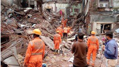 Mumbai Building Collapse Update: फोर्ट येथील इमारत कोसळून झालेल्या दुर्घटनेत 6 जणांचा मृत्यू; बचावकार्य अद्याप सुरु