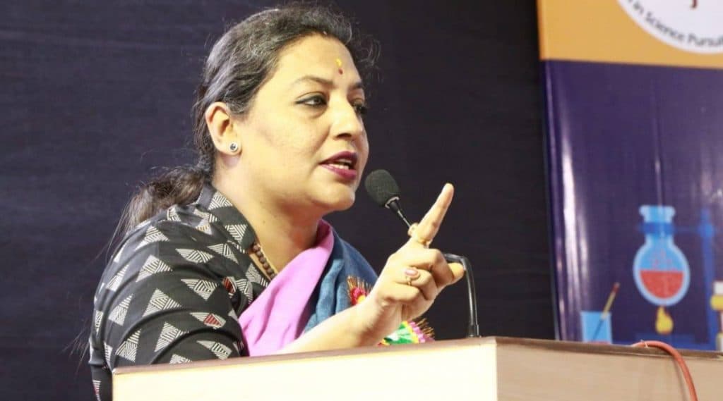'महाराष्ट्र भाजप आमदार महाविकासआघाडीच्या संपर्कात' यशोमती ठाकूर यांचा गौप्यस्फोट 'महाराष्ट्र भाजप आमदार महाविकासआघाडीच्या संपर्कात' यशोमती ठाकूर यांचा गौप्यस्फोट