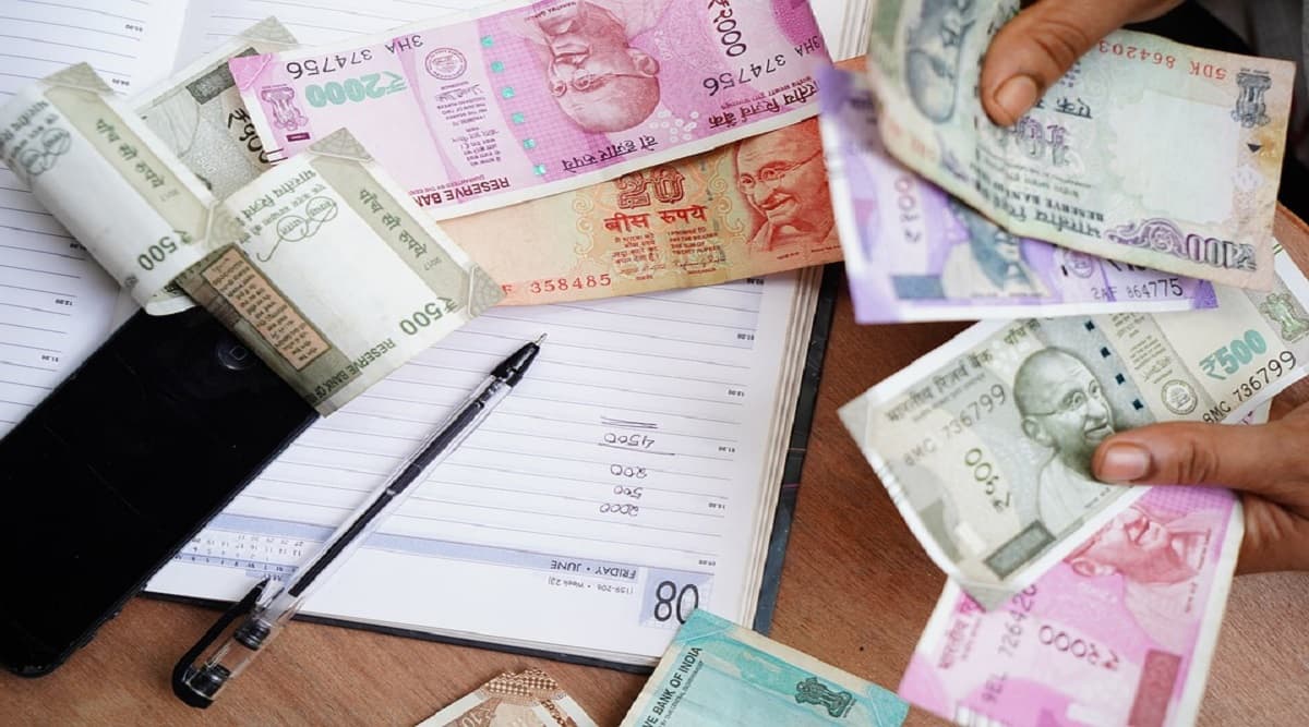 RBI Dividend 2025: बँकिंग प्रणालीत ₹2.04 लाख कोटींची तरलता शिल्लक, RBI च्या लाभांश निर्णयापूर्वीच अपेक्षा वाढल्या