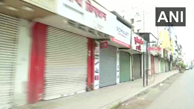 Maharashtra Unlock Update: राज्यातील निर्बंध अद्याप हटवण्यात आलेले नाहीत; अनलॉकबाबत राज्य सरकारचं स्पष्टीकरण