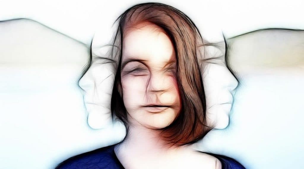 Bipolar Disorder: बायपोलर डिसऑर्डर या मानसिक आजाराची लक्षणं काय? रूग्ण यातून बरा होऊ शकतो का? Bipolar Disorder: बायपोलर डिसऑर्डर या मानसिक आजाराची लक्षणं काय? रूग्ण यातून बरा होऊ शकतो का?