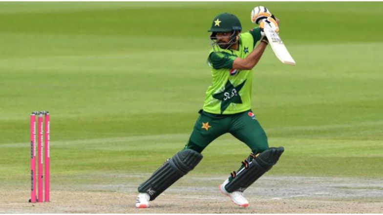 NZ vs PAK T20I 2020: न्यूझीलंडविरुद्ध टी-20 मालिकेपूर्वी पाकिस्तानला झटका; कर्णधार Babar Azam आऊट, शादाब खान करणार नेतृत्व