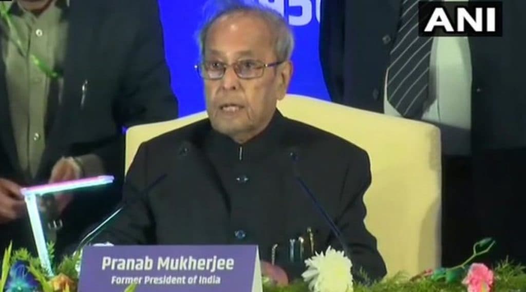 Pranab Mukherjee Health Update: माजी राष्ट्रपती प्रणब मुखर्जी यांंची प्रकृती अजुनही चिंंताजनक, व्हेंटिलेटर वर उपचार सुरु- आर्मी हॉस्पिटल Pranab Mukherjee Health Update: माजी राष्ट्रपती प्रणब मुखर्जी यांंची प्रकृती अजुनही चिंंताजनक, व्हेंटिलेटर वर उपचार सुरु- आर्मी हॉस्पिटल