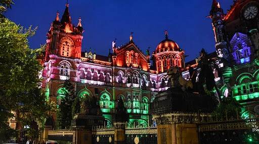 Indian Independence Day 2020: स्वातंत्र्य दिनाच्या आधी CSMT स्थानक आणि बीएमसी बिल्डिंगवर झळकला तिरंंगा, पहा विलोभनीय दृश्य (Watch Video) Indian Independence Day 2020: स्वातंत्र्य दिनाच्या आधी CSMT स्थानक आणि बीएमसी बिल्डिंगवर झळकला तिरंंगा, पहा विलोभनीय दृश्य (Watch Video)