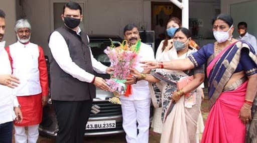 Former MLA Vijayraj Shinde: शिवसेनेचे माजी आमदार विजयराज शिंदे यांचा भाजपात प्रवेश Former MLA Vijayraj Shinde: शिवसेनेचे माजी आमदार विजयराज शिंदे यांचा भाजपात प्रवेश