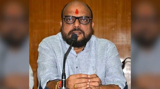 नारायण राणे हे सुशिक्षित बेरोजगार राजकारणी आहेत, त्यांना काही कामधंदा उरलेला नाही- गुलाबराव पाटील नारायण राणे हे सुशिक्षित बेरोजगार राजकारणी आहेत, त्यांना काही कामधंदा उरलेला नाही- गुलाबराव पाटील
