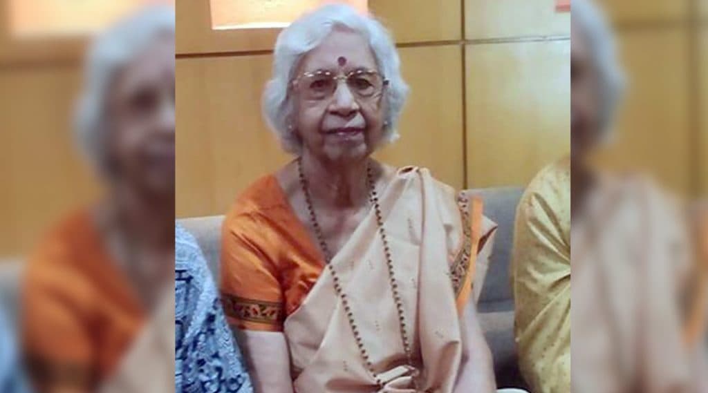 सुप्रसिद्ध लेखिका मीना देशपांडे यांचे निधन; गृहमंत्री अनिल देशमुखांनी ट्विटच्या माध्यमातून वाहिली श्रद्धांजली सुप्रसिद्ध लेखिका मीना देशपांडे यांचे निधन; गृहमंत्री अनिल देशमुखांनी ट्विटच्या माध्यमातून वाहिली श्रद्धांजली