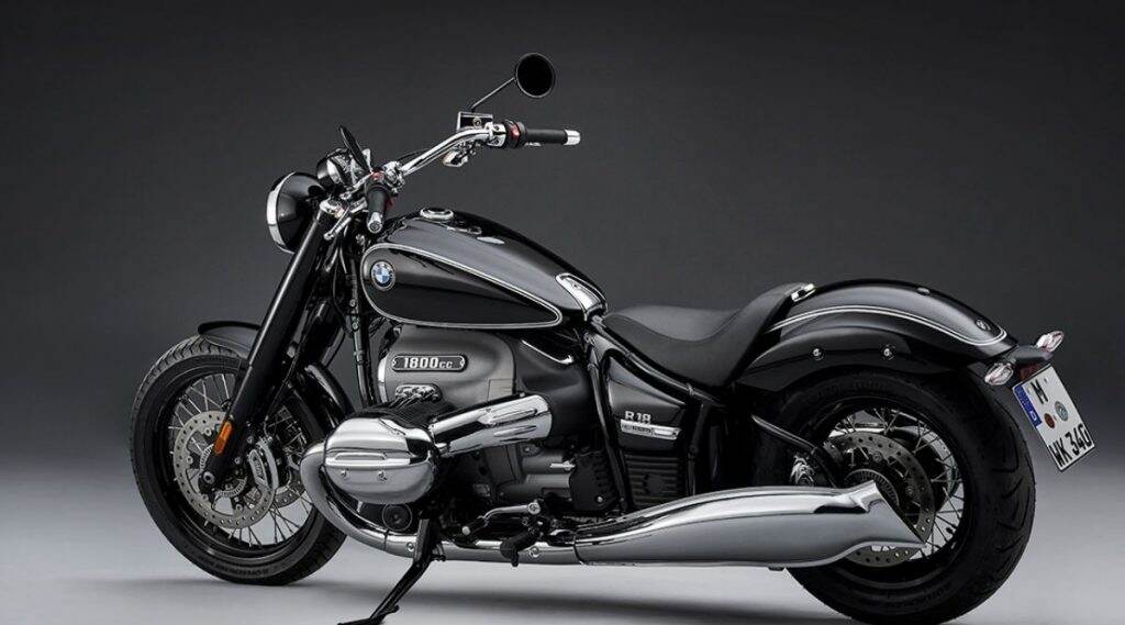 BMW R18 Cruiser दमदार इंजिनसह भारतात लॉन्च, सुरुवाती किंमत 18.90 लाख रुपये BMW R18 Cruiser दमदार इंजिनसह भारतात लॉन्च, सुरुवाती किंमत 18.90 लाख रुपये