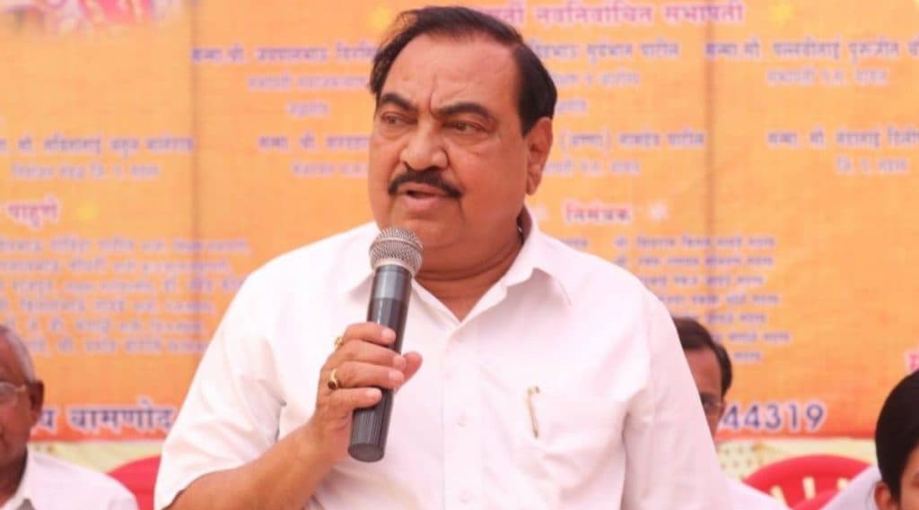 Eknath Khadse: राष्ट्रवादी प्रवेशाबाबत एकनाथ खडसे यांनी सोडले मौन; पाहा काय म्हणाले? Eknath Khadse: राष्ट्रवादी प्रवेशाबाबत एकनाथ खडसे यांनी सोडले मौन; पाहा काय म्हणाले?