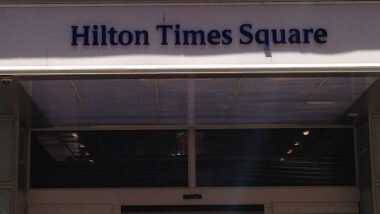 Hilton Times Square To Close Down: हॉटेल इंडस्ट्रीला कोरोना व्हायरसचा फटका; New York शहरामधील लोकप्रिय, 478 खोल्यांचे हिल्टन टाईम्स स्क्वेअर 1 ऑक्टोबरपासून होणार कायमचे बंद