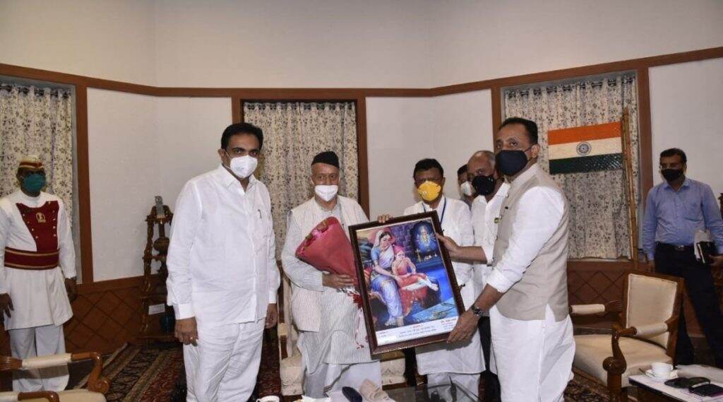 Jayant Patil Meets Governor Bhagat Singh Koshyari: बुलढाणा मधील जिगाव प्रकल्पासंदर्भात राज्यमंत्री जयंत पाटील यांनी घेतली राज्यपाल भगत सिंग कोश्यारी यांची भेट Jayant Patil Meets Governor Bhagat Singh Koshyari: बुलढाणा मधील जिगाव प्रकल्पासंदर्भात राज्यमंत्री जयंत पाटील यांनी घेतली राज्यपाल भगत सिंग कोश्यारी यांची भेट
