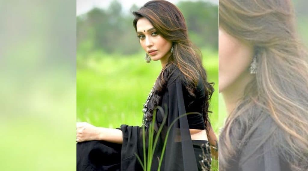 Mimi Chakraborty Harassed By Cab Driver: अभिनेत्री व खासदार मिमी चक्रवर्ती यांंना अश्लील इशारे केल्याने टॅक्सी ड्राईव्हर ला अटक Mimi Chakraborty Harassed By Cab Driver: अभिनेत्री व खासदार मिमी चक्रवर्ती यांंना अश्लील इशारे केल्याने टॅक्सी ड्राईव्हर ला अटक