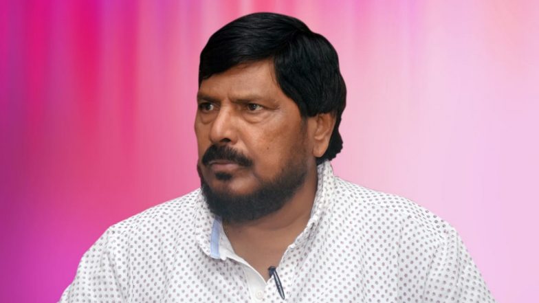 भीमा-कोरेगाव च्या इतिहासाचा शालेय पाठ्यपुस्तकात समावेश करण्याची रामदास आठवले यांची मागणी; शिक्षणमंत्र्यांना लिहीणार पत्र