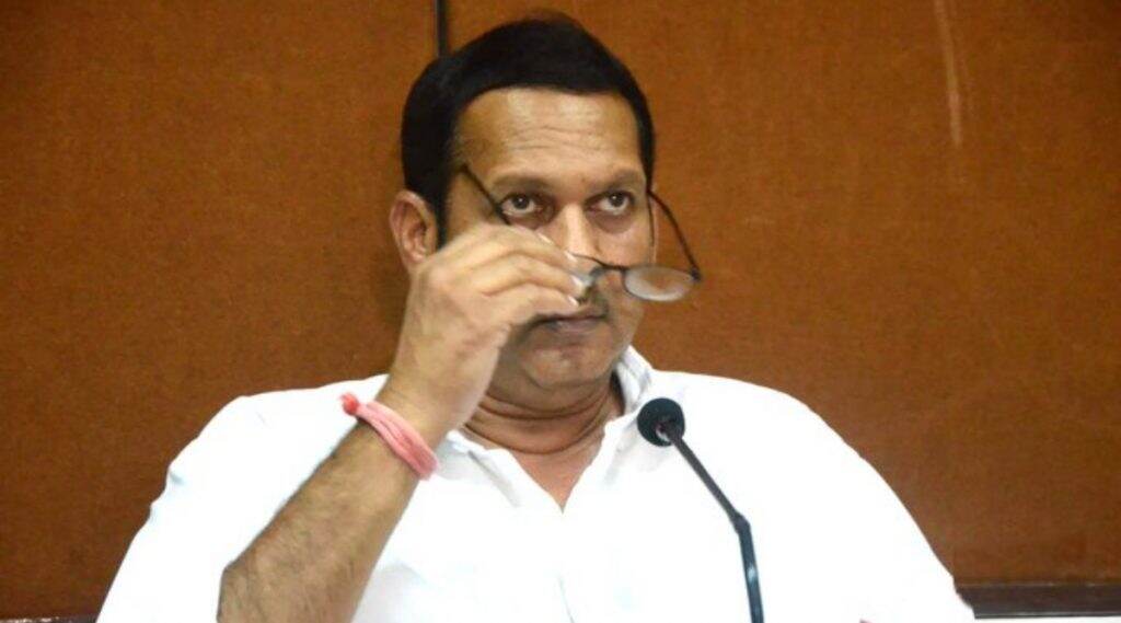 Udayanraje Bhonsle On Maratha Reservation: भाजप खासदार उदयनराजे भोसले यांचा राज्य सरकारला इशारा '.. अन्यथा होणाऱ्या परिणामाला सामोरे जा' Udayanraje Bhonsle On Maratha Reservation: भाजप खासदार उदयनराजे भोसले यांचा राज्य सरकारला इशारा '.. अन्यथा होणाऱ्या परिणामाला सामोरे जा'