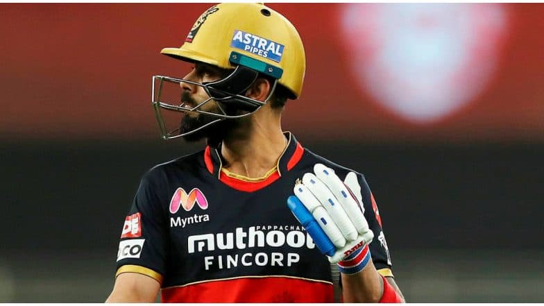 IPL 2020: रॉयल चॅलेंजर्स बंगळुरू चा कर्णधार Virat Kohli ला किंग्ज इलेव्हन पंजाब विरूद्धच्या सामन्यात Slow Over-Rate ठेवल्याने 12 लाखांचा दंड