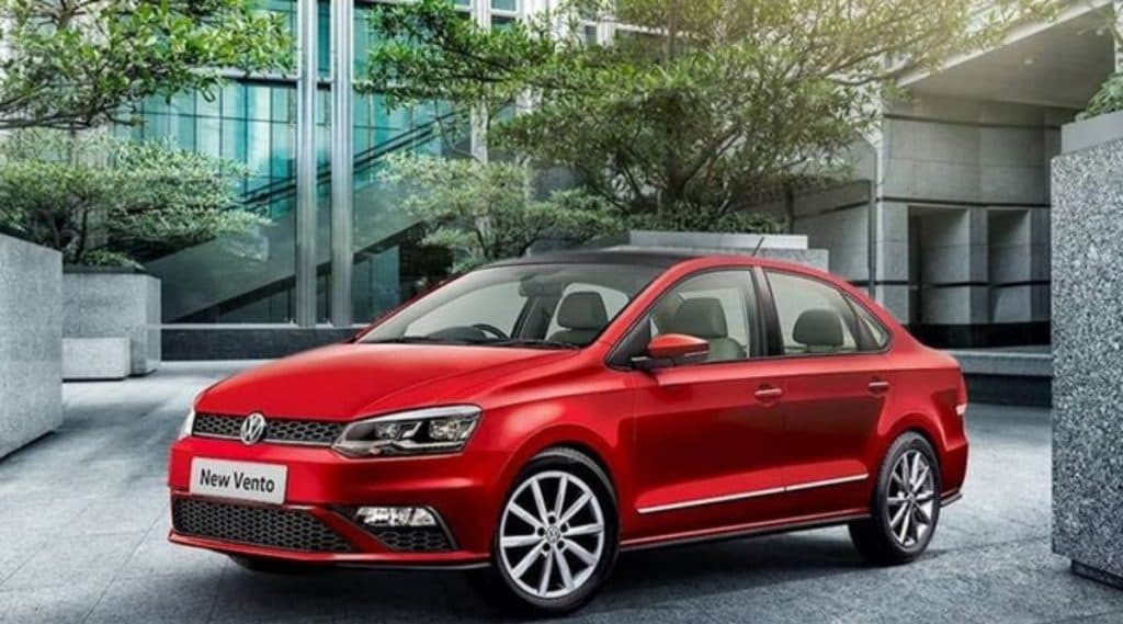 Volkswagen च्या कारवर ग्राहकांना मिळणार तब्बल 1.6 लाखांपर्यंत डिस्काउंट, जाणून घ्या अधिक Volkswagen च्या कारवर ग्राहकांना मिळणार तब्बल 1.6 लाखांपर्यंत डिस्काउंट, जाणून घ्या अधिक