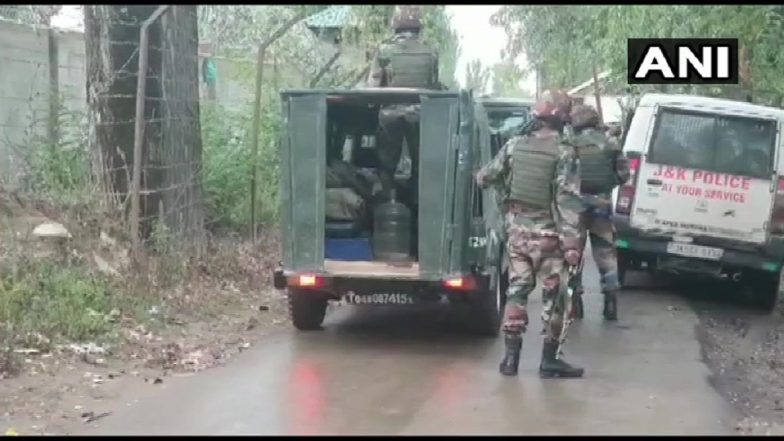Jammu and Kashmir: जम्मू-काश्मीर मधील बारामूला येथे सुरक्षारक्षक आणि दहशतवाद्यांमध्ये चकमक सुरु