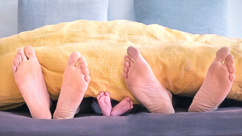 Sex Tips After First Child: पहिल्या बाळानंतर सेक्स करताना येतात का अडचणी? ट्राय करा 'या' हटके टिप्स