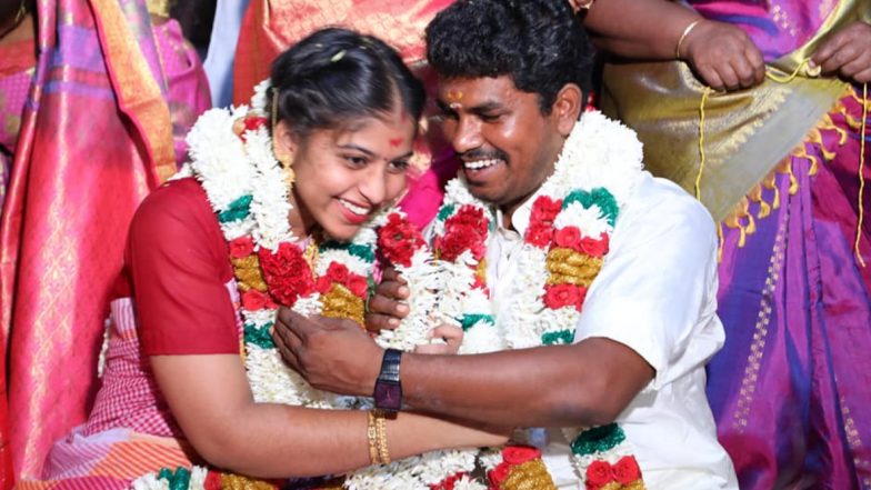AIADMK Dalit MLA A Prabhu Marriage With Brahmin Girl: अन्नाद्रमुक आमदार ए. प्रभु यांचे ब्राह्मण मुलीसोबत लग्न, जातीयतेला मुठमाती देत 'आंतरजातीय विवाह'