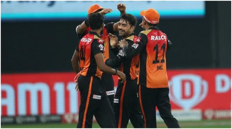 MI vs SRH IPL 2021 Match 9: सनरायझर्सची घातक बॉलिंग, पोलार्डच्या फटकेबाजीने हैदराबाद संघाला विजयासाठी 151 धावांचे लक्ष्य