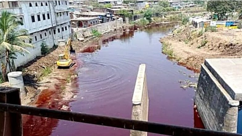 Waldhuni River: ठाण्यात वालधुनी नदीचे पाणी अचानक झाले रक्तासारखे लाल; माहिती देणाऱ्याला 1 लाखाचे बक्षीस जाहीर
