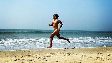 Milind Soman चं 55 व्या वाढदिवसा दिवशी समुद्रकिनारी Nude Run; सोशल मीडीयात पोस्ट केला फोटो