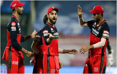 IPL 2020 PlayOffs Qualification: आयपीएल 13च्या प्ले ऑफसाठी संघांमध्ये रस्सीखेच; विराट कोहलीच्या RCB साठी अंतिम 4चं गणित अवघड, पाहा आकड्यांचा खेळ